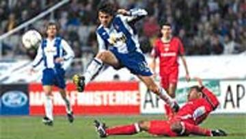 <B>EL BETIS MUY INTERESADO</B>. Si el Espanyol deja escapar a Roger, la lista de candidatos a ficharle es extensa. A los ya conocidos Deportivo, Chelsea y Valencia se suma el fuerte interés del Betis.