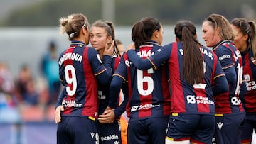 El Levante cumple, el Granada suma