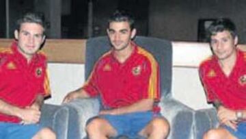 <b>TRÍO ASTURIANO. </b>Mata, Adrián López y Canella son los tres asturianos de la Sub-20.