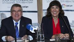 Marisol Casado, con Thomas Bach, presidente del COI.