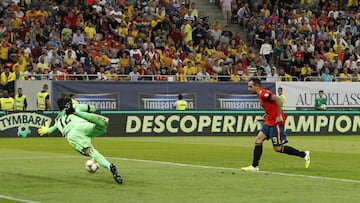 Alcácer puso el 0-2 en el marcador.