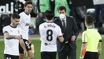 17/02/21 VALENCIA CF
CAPITANES Y ENTRENADOR
JAVI GRACIA
CARLOS SOLER
GAYA
GABRIEL PAULISTA