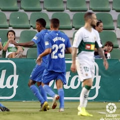 El Fuenlabrada alarga la fiesta: se estrena en Segunda con triunfo