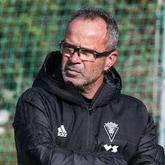 Cervera: "Mi intención y deseo es seguir en Cádiz"