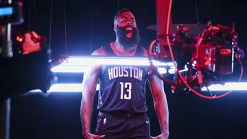 James Harden, durante el 'media day' de Houston Rockets.