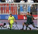 U. Católica 3 - 2 Santiago Wanderers: Goles, resumen y resultado