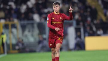 LA SPEZIA, ITALY - JANUARY 22: Paulo Exequiel Dybala of AS Roma gestures during the Serie A match between Spezia Calcio and AS Roma at Stadio Alberto Picco on January 22, 2023 in La Spezia, Italy. (Photo by Gabriele Maltinti/Getty Images)