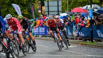 Mathieu Van der Poel representando a Pa&iacute;ses Bajos en una carrera.