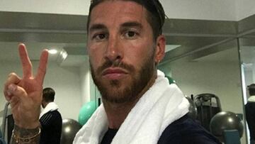 Sergio Ramos posa con orgullo a su otra gran familia: sus perros.