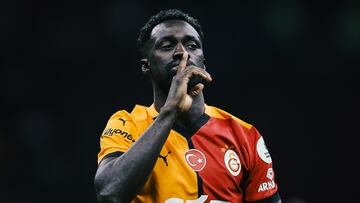 Davinson Sanchez celebrando.