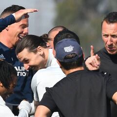 Primer entrenamiento de Ibrahimovic con LA Galaxy