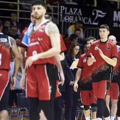 El personal del Fuenlabrada se baja voluntariamente el sueldo