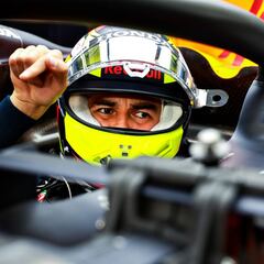 Asesor de Red Bull compara calidad de Checo Pérez con Verstappen