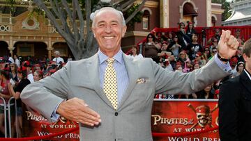 FILE PHOTO: Len Goodman, ballroom dancing expert and one of the judges on the television series "Dancing with the Stars", poses at the premiere of "Pirates of the Caribbean At World's End" at Disneyland in Anaheim, California, May 19, 2007.  REUTERS/Fred Prouser/File Photo