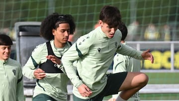 El Cádiz ficha a Héctor González, hijo de Raúl, leyenda del Real Madrid