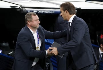 Saludo Julen Lopetegui y Pavel Vrba.