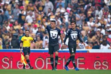 Paco Palencia se ha encargado de rescatar un futbolista del abismo futbolístico, y el extremo mexiquense le ha respondido con buenas actuaciones, siete goles y tres asistencias en 22 partidos.  Lleva 57 partidos oficiales con la Selección Mexicana.