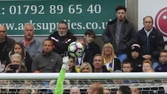 Firmino and Milner make it 4 wins on the trot for Liverpool