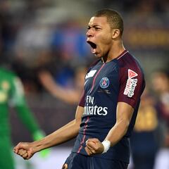 L’Equipe: el Barça llama al PSG para fichar a Mbappé