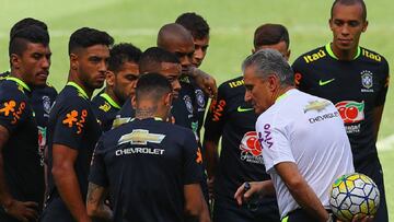 El diario El País de Uruguay eligió a Luan como el nuevo rey de América y a Titte como el mejor entrenador en 2017