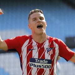 Gameiro salva otro mal día