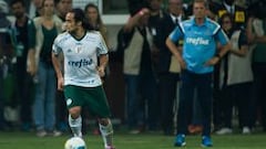 Palmeiras recupera a Valdivia de cara a la final del Paulista