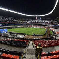 Cruz Azul, América y el 'Tri' celebran los 54 años del Azteca