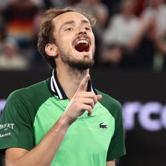 Medvedev, milagroso: tres finales en cuatro años