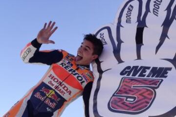 Marc Márquez celebra su quinto mundial. 