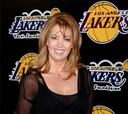 Silver pidió a Jeanie Buss que diera un paso al frente