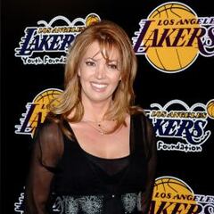 Silver pidió a Jeanie Buss que diera un paso al frente