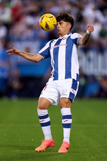 El extremo del Leganés cambió por completo el partido ante el Eldense. A su entrada, los pepineros perdían 1-0 y acabaron remontando con protagonismo del 11. En el primer tanto, iniciando la jugada; y en el segundo, apuntándose la asistencia con un envío preciso a Franquesa.