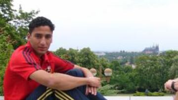 <b>DOS EJEMPLOS. </b>Iván Bolado, del Racing, y Azpilicueta, de Osasuna, son dos de los jugadores que saben lo que es la Primera División.