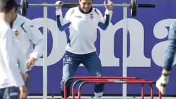 Diego Alves: "Necesitamos  que la gente vaya a Mestalla"