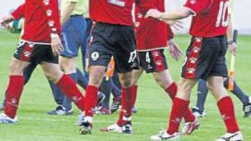 <b>VICTORIOSOS. </b>El Hércules logró un triunfo en un campo muy difícil como es el de Mendizorroza.