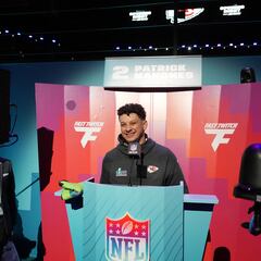 Mahomes’ family more excited for Rihanna than Super Bowl