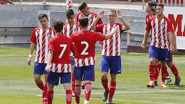 Borja Garcés celebra uno de sus goles en esta Copa juvenil.