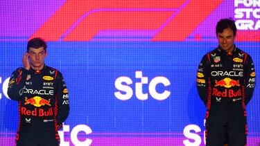 Ex piloto de Ferrari asegura que Checo Pérez es inconsistente