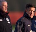 Mourinho prolonga las dudas por situación de Alexis en el United