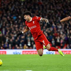 Luis Díaz, presente en remontada de Liverpool ante Fulham en semis