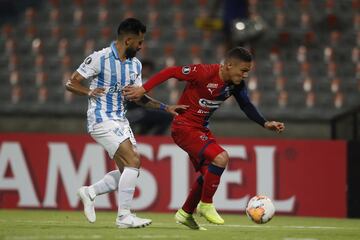 En el estadio Atanasio Girardot, Medellín derrotó 1-0 al equipo argentino con gol de Andrés Ricaurte. La vuelta será el próximo martes 25 de febrero.