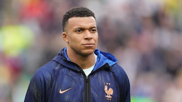 Mbappé started on the bench as Didier Deschamps managed his minutes following injury, with major France scoring records still within reach.