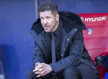 "Las necesidades del club están por encima de todos nosotros", dijo el técnico rojiblanco antes del partido que enfrentaría al Atlético de Madrid y al Levante. 