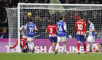 Atlético-Real Sociedad in images