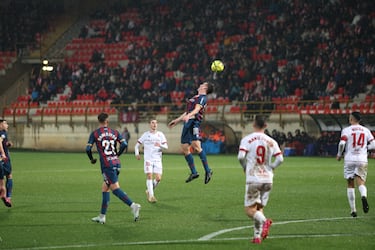 Aprobados y suspensos de la Cultural: Quinta derrota en el Reino