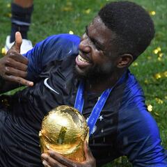 Umtiti y Rakitic brillan