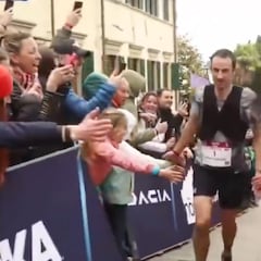 Kilian Jornet, sin dormir y lesionado, 2º en una carrera de 120 km