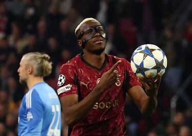 Davinson se lleva el triunfo con Galatasaray en su regreso a Ámsterdam