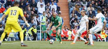 Gol 2-1 de Brasanac a pase de El Zhar