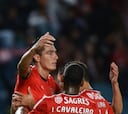 El Benfica gana 0-3 al Académica de Coimbra y se acerca al Oporto